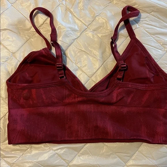 Lululemon red acid wash sports bra - Picture 2 of 3